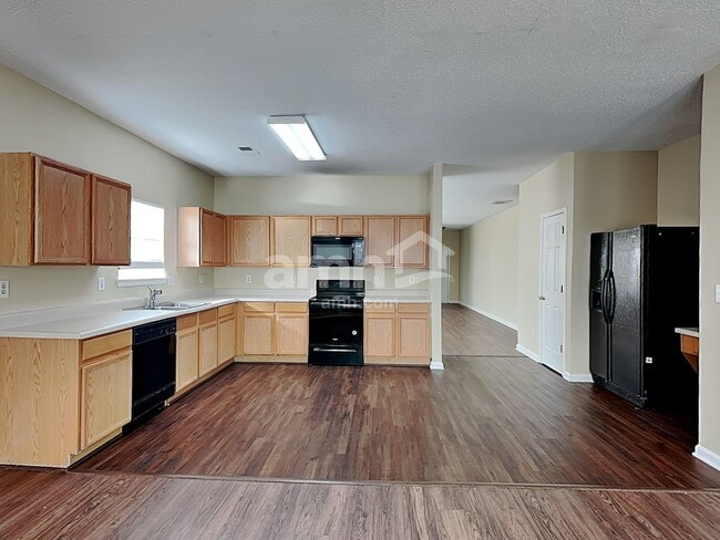 Photo - 2006 Farm Hill Ct