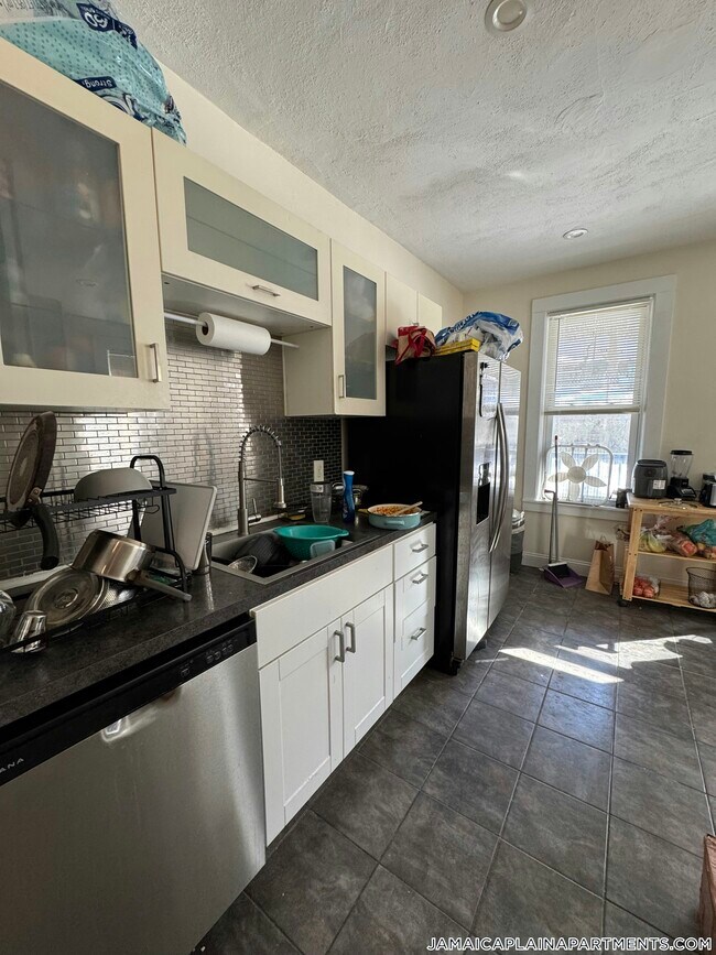 Photo - 108 Hyde Park Ave Unit 1
