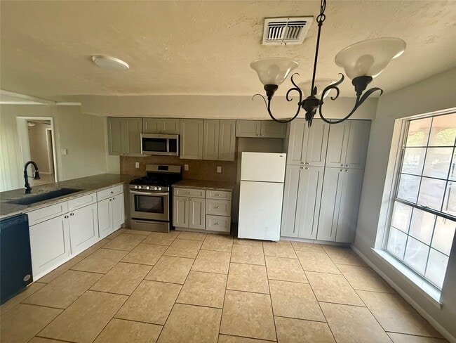 Photo - 3211 Hartfield Ln