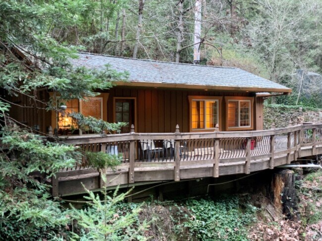 Photo - 435 Hubbard Gulch Rd House