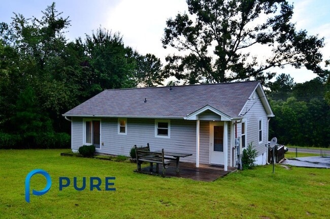 Photo - 1873 Koon Rd