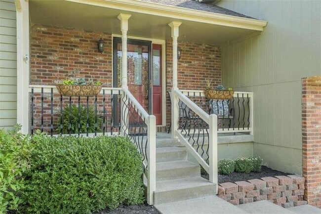 Photo - GORGEOUS Home in the Liberty School District-Available in JUNE!!