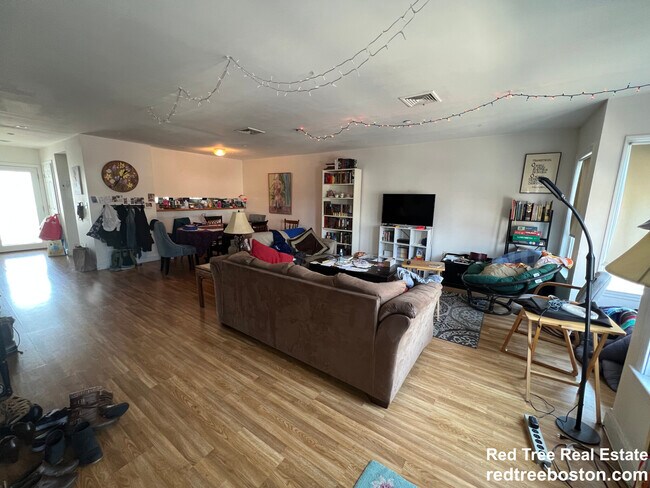 Photo - 10 Glencoe St Unit 3
