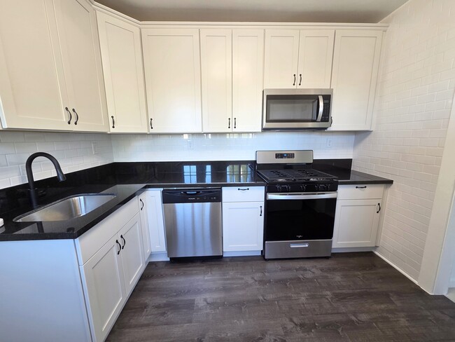 Kitchen - 1615 Pennsylvania Ave Unit 1615 Pennsylvania Ave