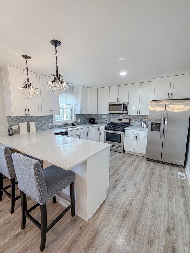 Photo - 9027 Skyline Dr