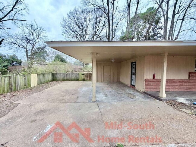 Photo - 4349 Newton Dr