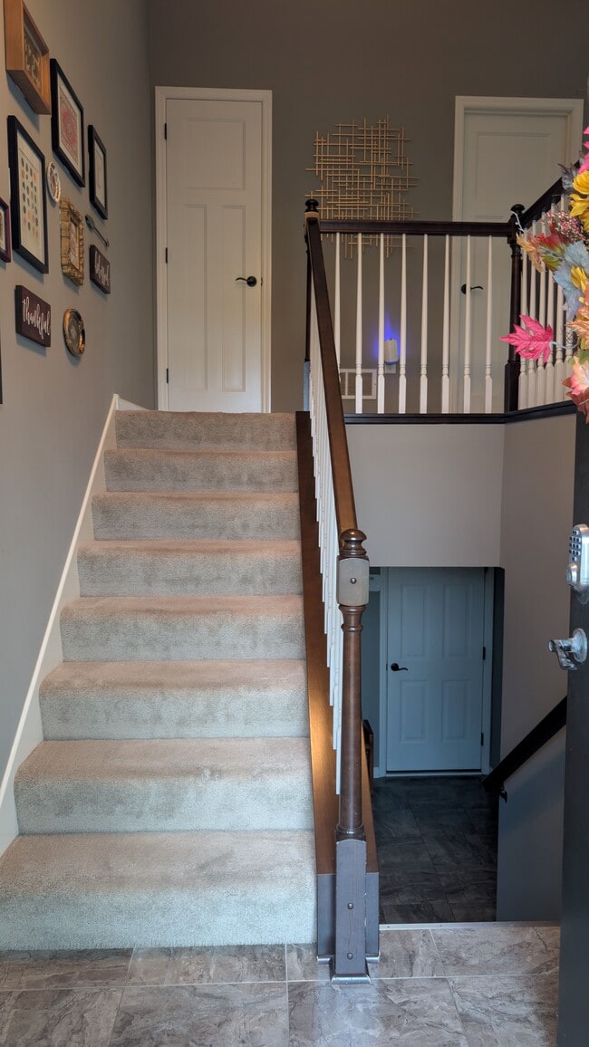 Photo - 8971 SW Village Loop