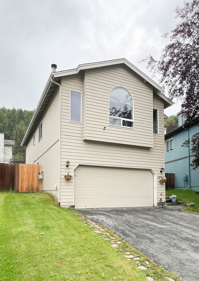 Building Photo - 17841 Beaujolais Dr Rental