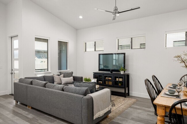 Photo - The Boulevards Unit 2