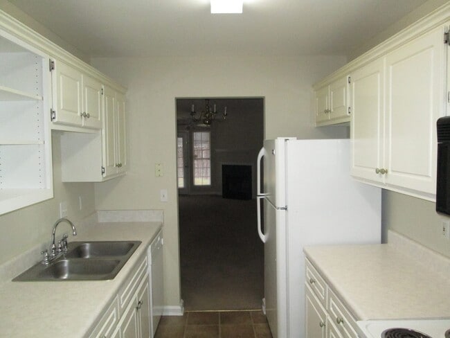 Photo - 413 Northrop Pl