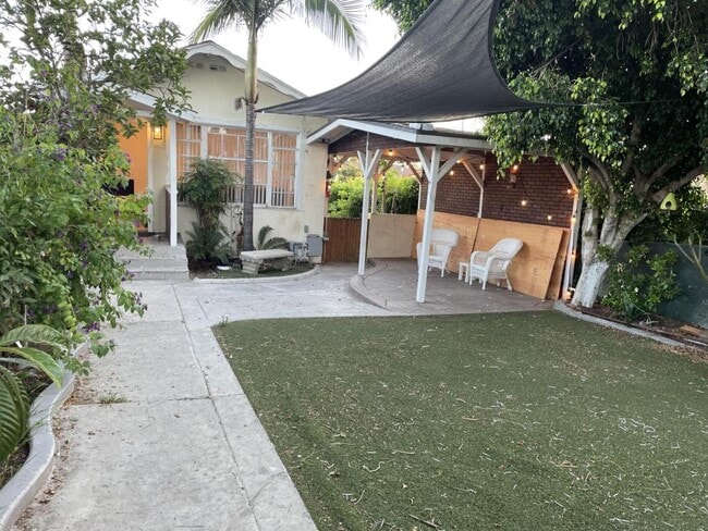 Photo - 4037 1/2 National Ave, Upstairs, San Diego, CA 92113