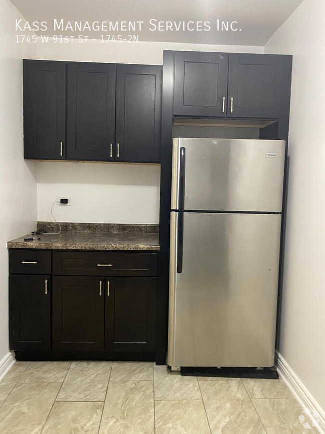 Building Photo - 1745 W 91st St Unit 3N Rental