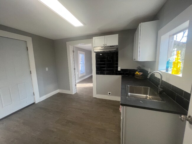 Photo - 2019 Beaver Ln