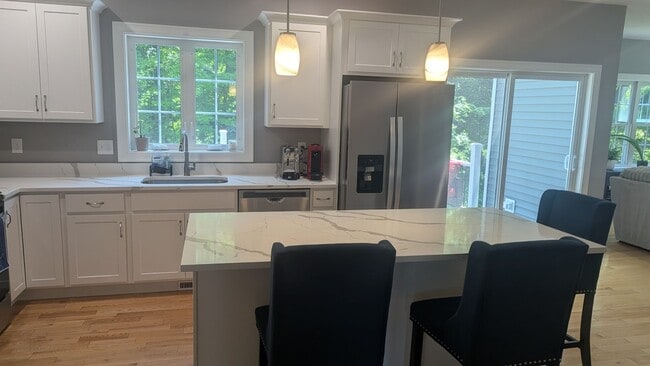 Photo - ***Please Respond Directly to the Online Listing, Calls May Not Be Returned***