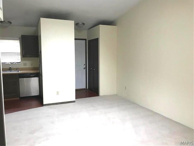 Photo - 122 Ashley Dr