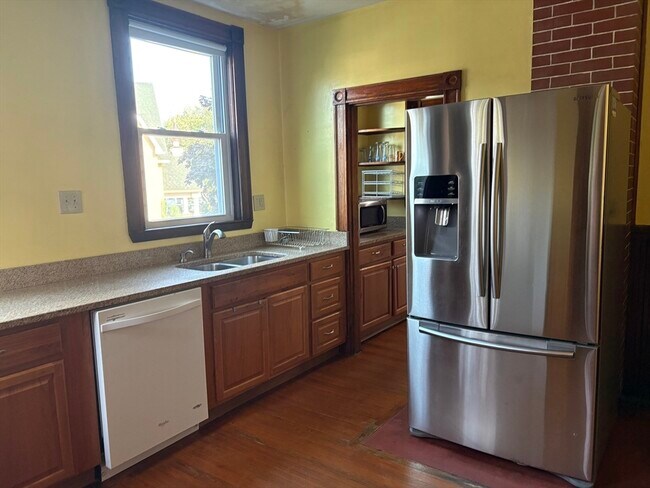 Photo - 977 South St Unidad 1