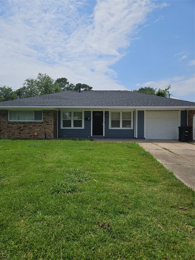 Building Photo - 730 Mercury Dr Rental