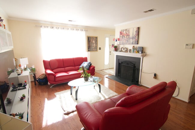 Photo - 7718B Lexton Pl Unit 7718B Lexton Place