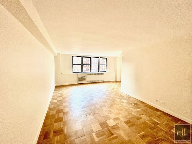 Building Photo - East 79th Street Unit 11F