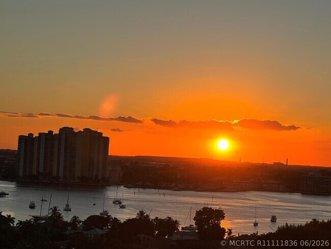 Photo - 3400 N Ocean Dr Unit 706
