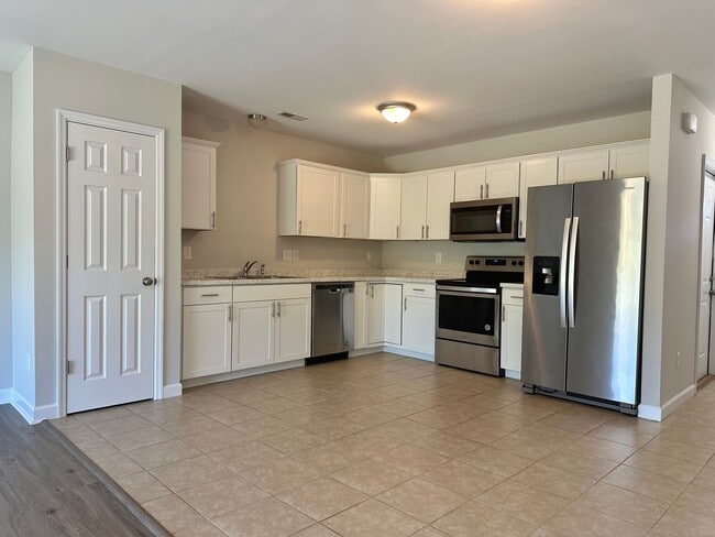 Photo - 2 BR 2 BA in Holly Ridge