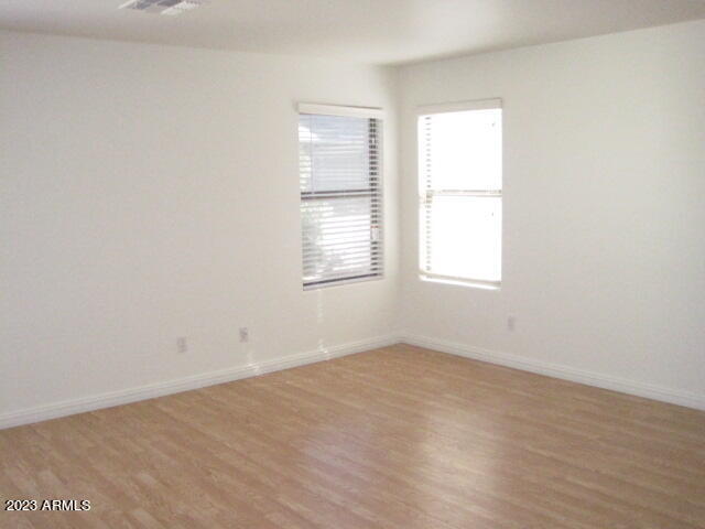 Photo - 8521 N 64th Dr