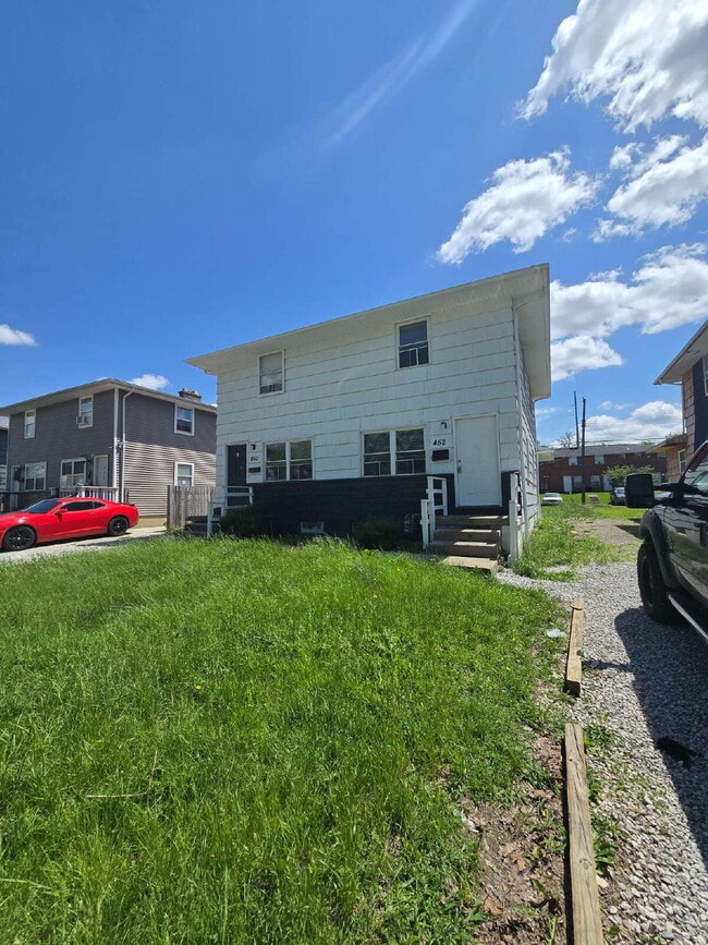 Building Photo - 452 S Napoleon Ave Rental