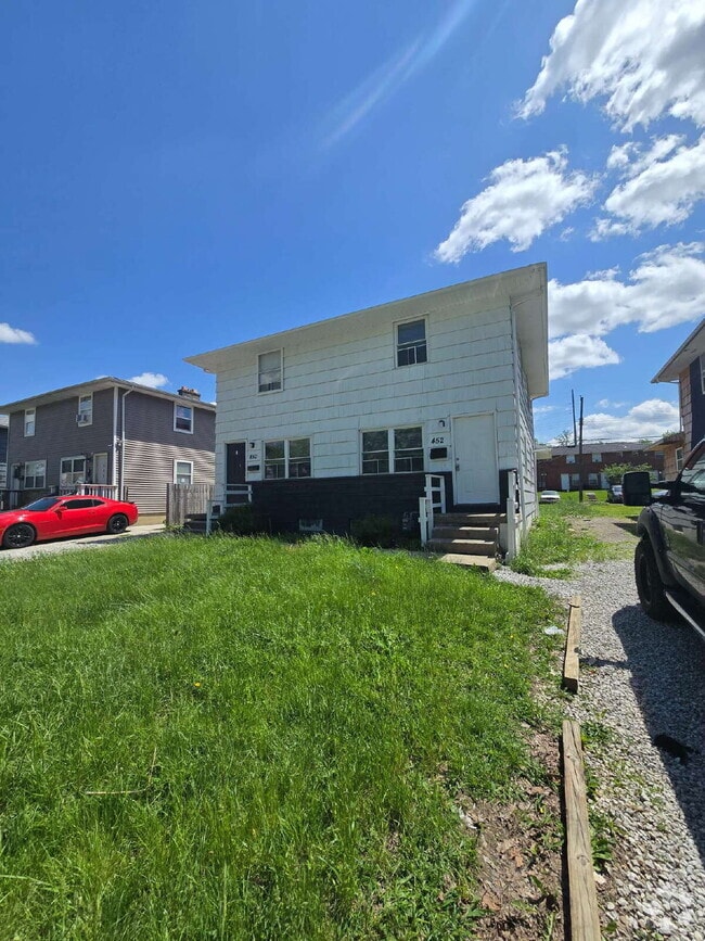 Building Photo - 452 S Napoleon Ave Rental