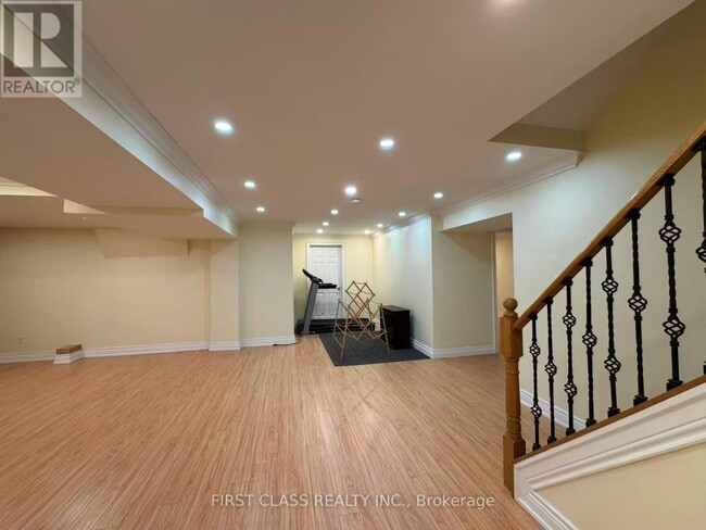 Photo - 1200 Rushbrooke Dr