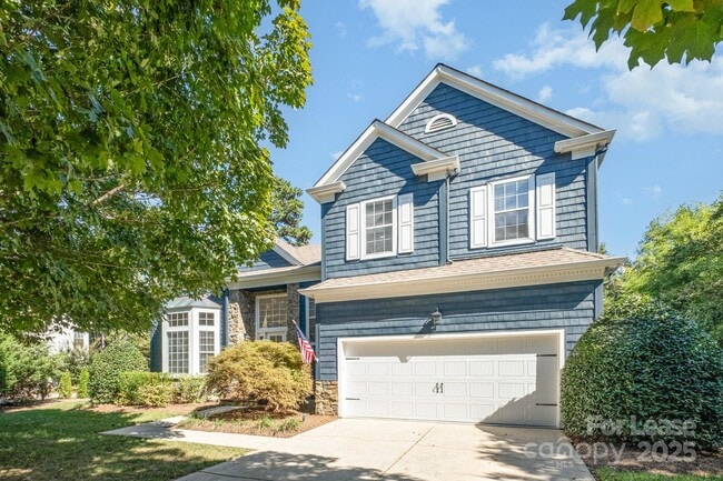 Building Photo - 111 Monterey Dr