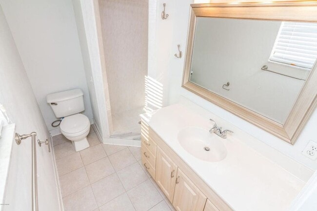 Photo - WONDEFUL BEACHSIDE POOL HOME - POOL CARE & LAWN CARE INCLUDED