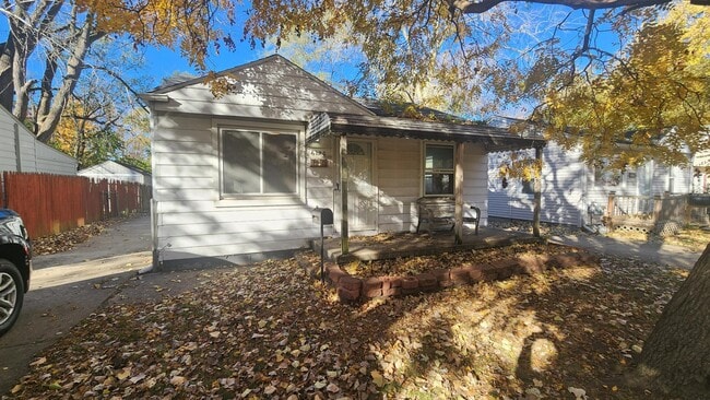 Building Photo - 6120 Marvin St