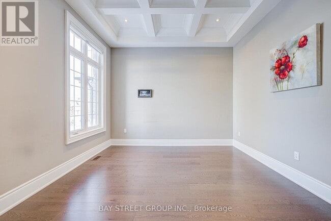 Photo - 75 Douglas Rd