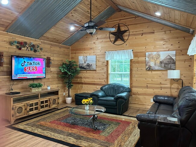 Photo - 6295 Spring Branch Rd