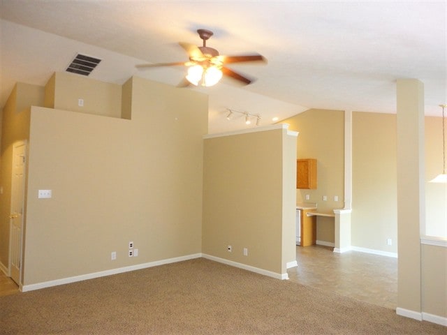 Photo - 1740 Brookview Dr