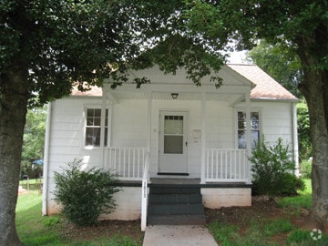 Building Photo - 1013 Montrose Ave Rental