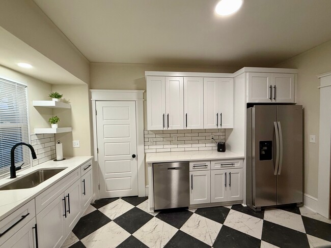 Photo - 1521 Rhode Island St