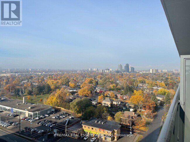 Photo - 30 Samuel Wood Wy Unit 1611