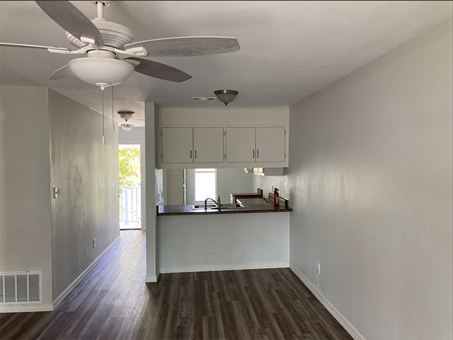 Photo - 5400-5406 Munson Hwy Unit 5402