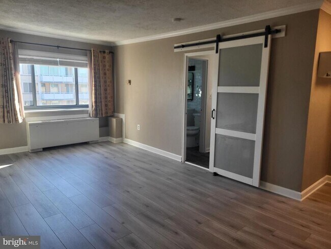 Photo - 1200 S Arlington Ridge Rd Unidad 710