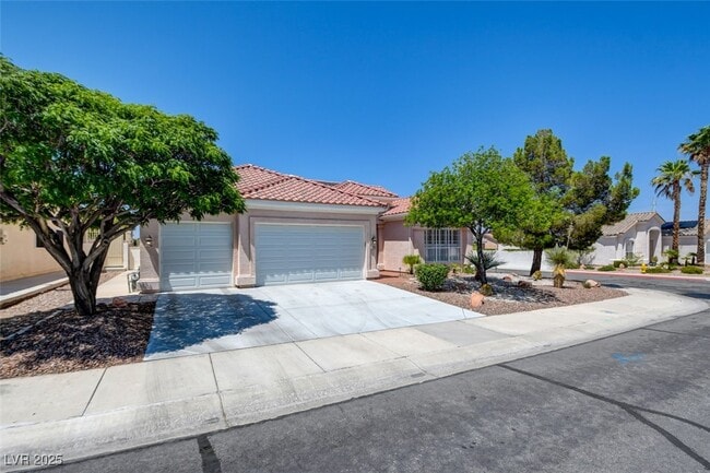 Photo - 8528 Crest Hill Casa