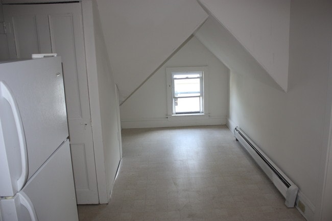 Photo - 43 N Willard St Unidad 2