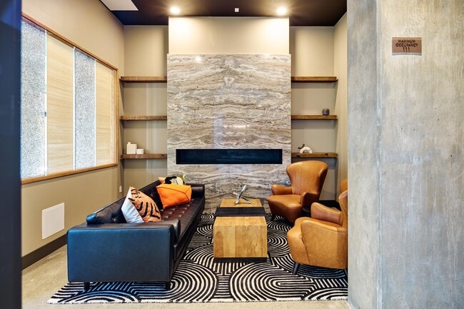 Designed to match the heartbeat of the city, Modera Berkeley is the perfect place to call home.