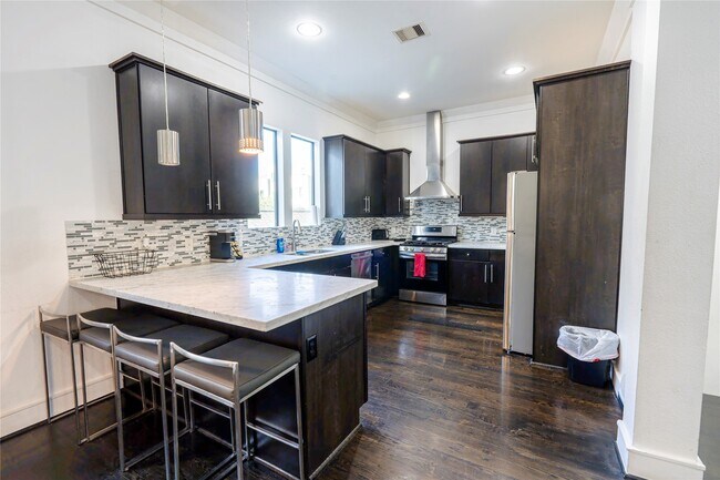 Photo - 1205 Summer St Unit B