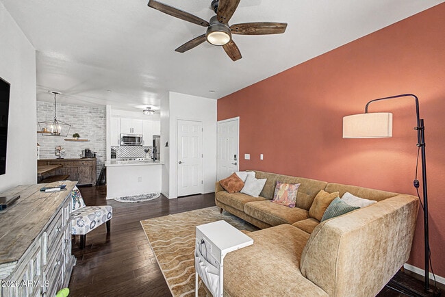 3302 N 7th St Unit 310