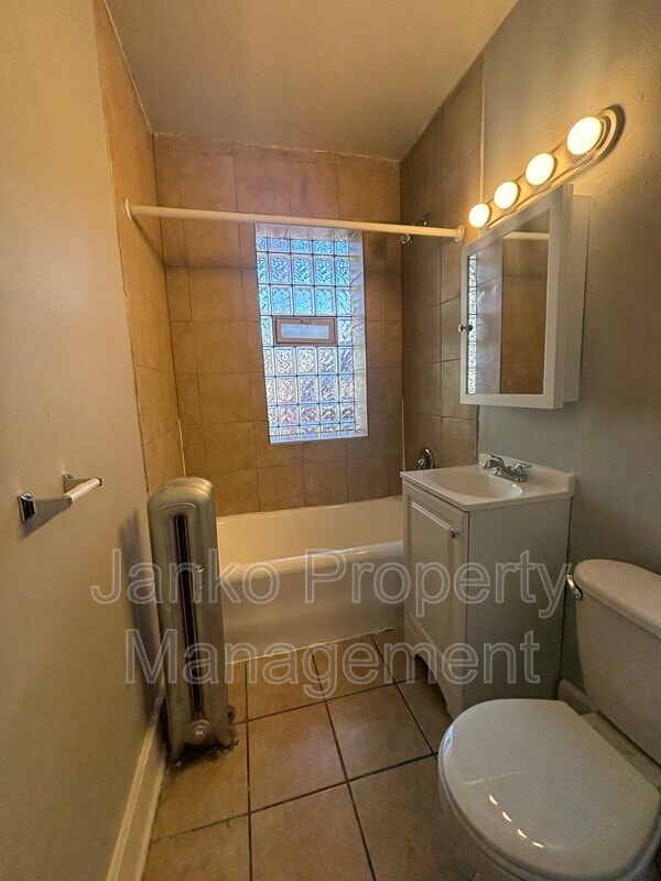 Photo - 5509 S Whipple St Condo Unit 9