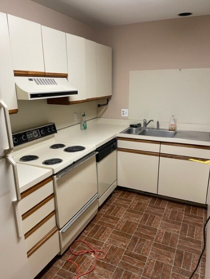 Photo - 50 Brainerd St