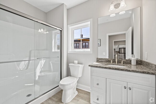 1BR, 1BA - 773SF - Bathroom