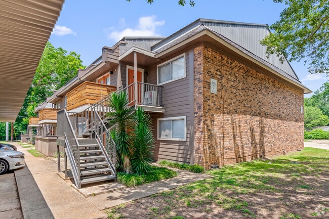 Exterior - Bayou Oaks