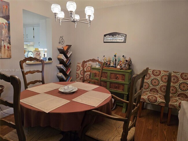 Photo - 7690 NW 18th St Unit 306